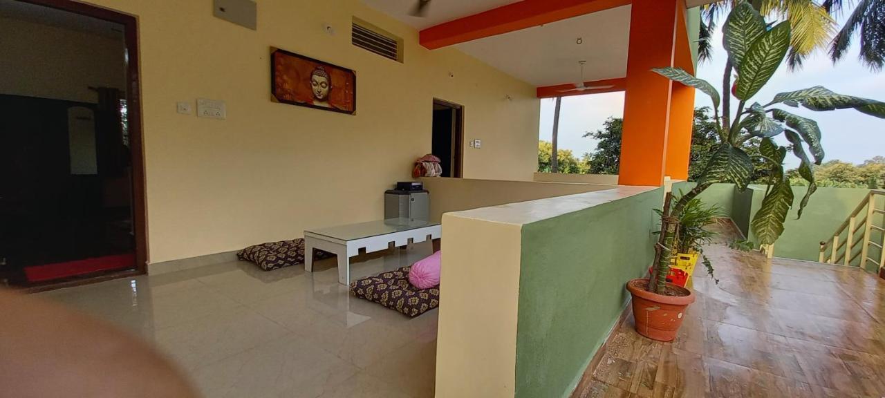 Saptami Hampi Homestay Luaran gambar